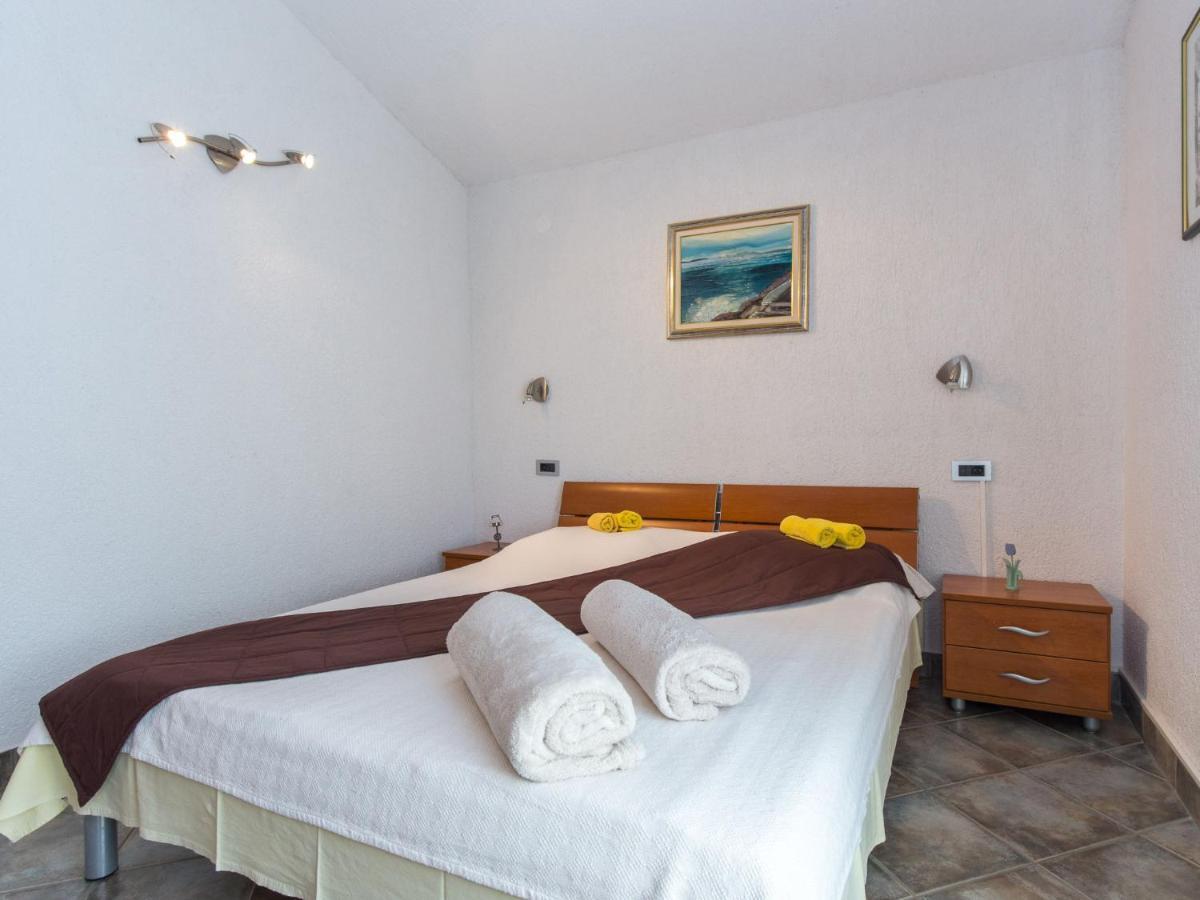 Apartment Starigrad-4 By Interhome Starigrad  Exterior photo